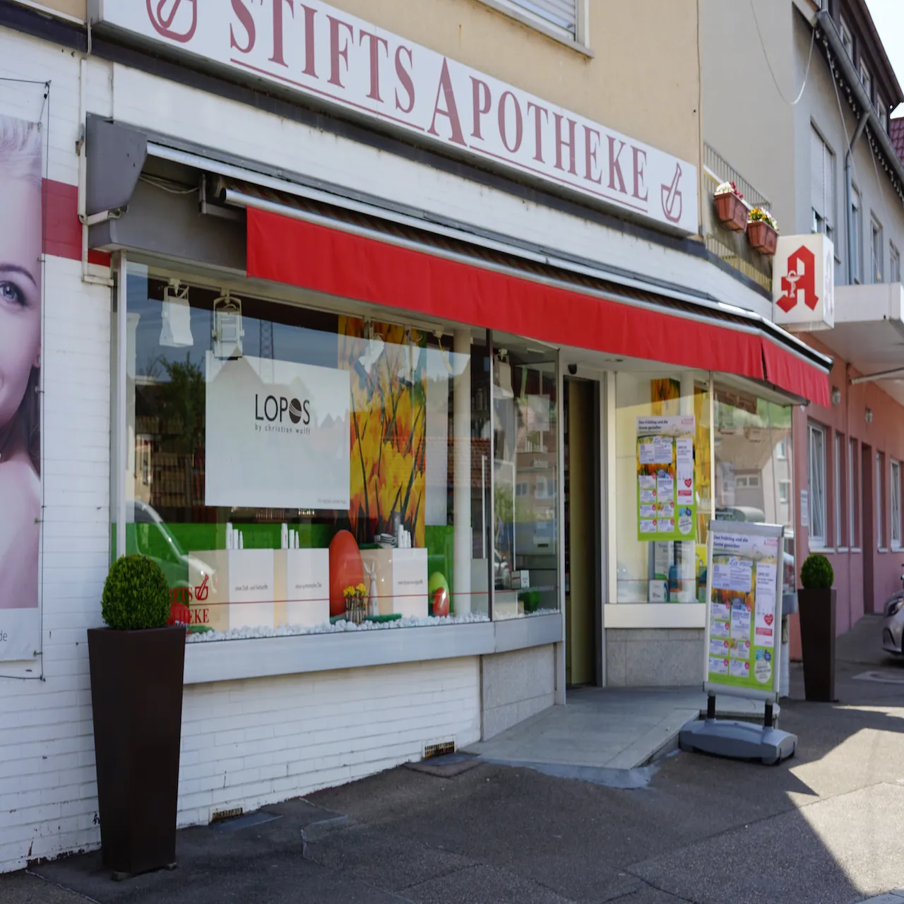Apotheke außen